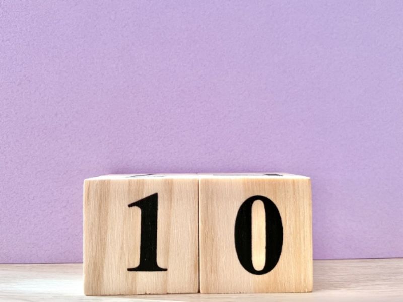 外壁塗装は10年で必ず必要？判断ポイントと住まいの状態の確かめ方